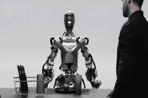 احتمال ساخت یک یک ربات انسان نما توسط اوپن ای آی